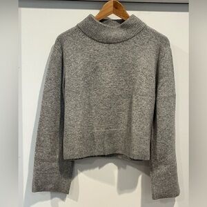 J. Crew Chunky sweater in gray Size XXS